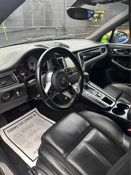 2015 Porsche Macan S - Image 10 of 20