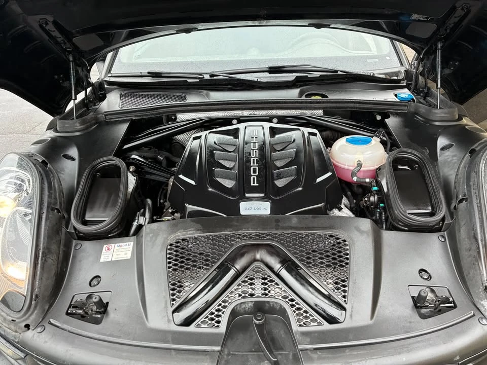 2015 Porsche Macan S - Image 7 of 16