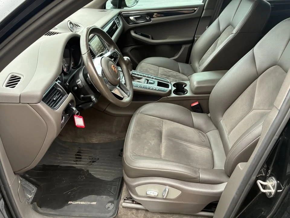 2015 Porsche Macan S - Image 10 of 16