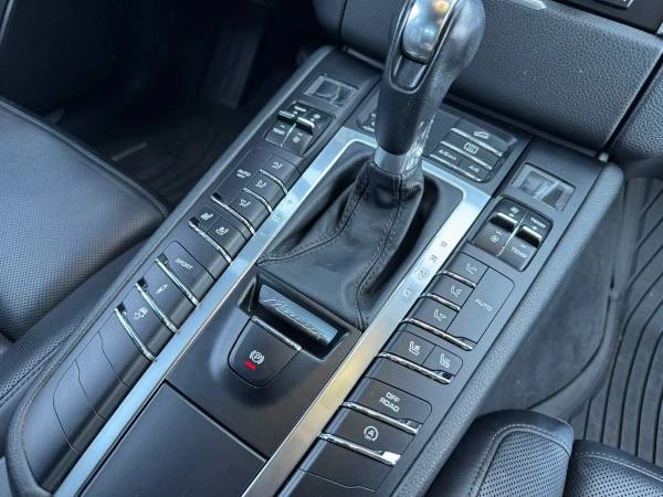 2015 Porsche Macan S - Image 14 of 18