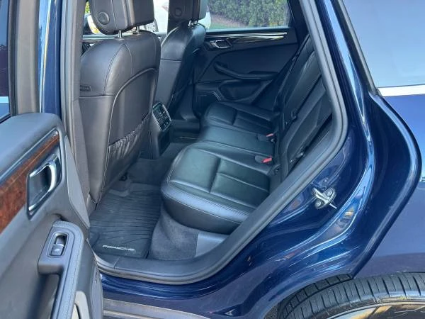 2015 Porsche Macan S - Image 11 of 18