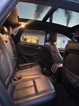 2015 Porsche Macan S - Image 8 of 14