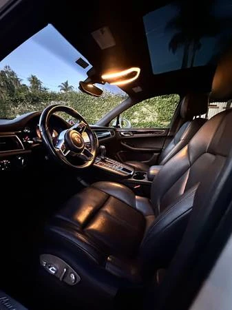 2015 Porsche Macan S - Image 9 of 14