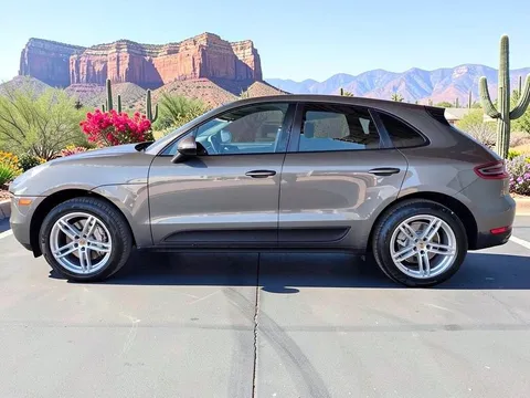 2015 Porsche Macan S
