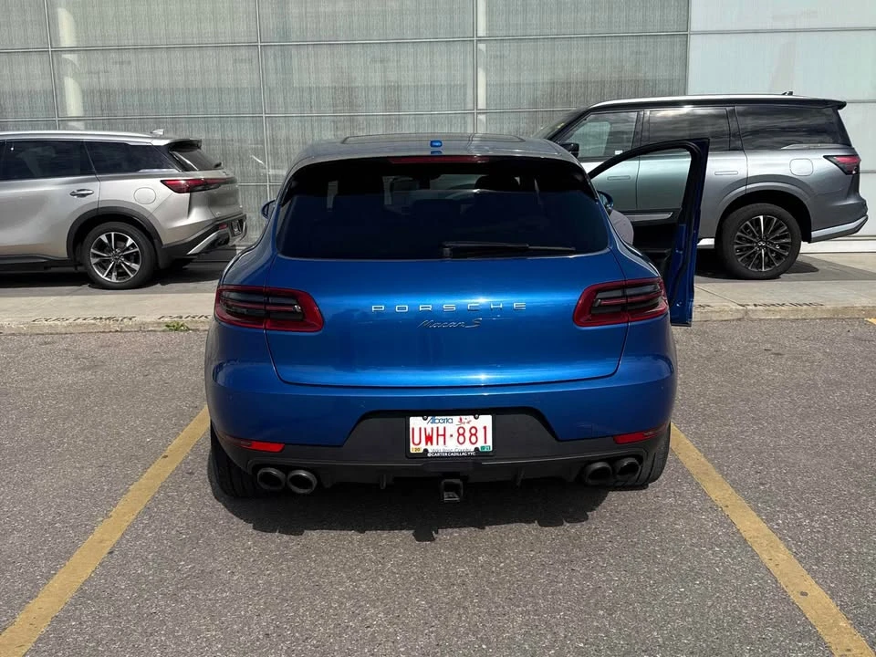 2015 Porsche 911 - Image 7 of 8