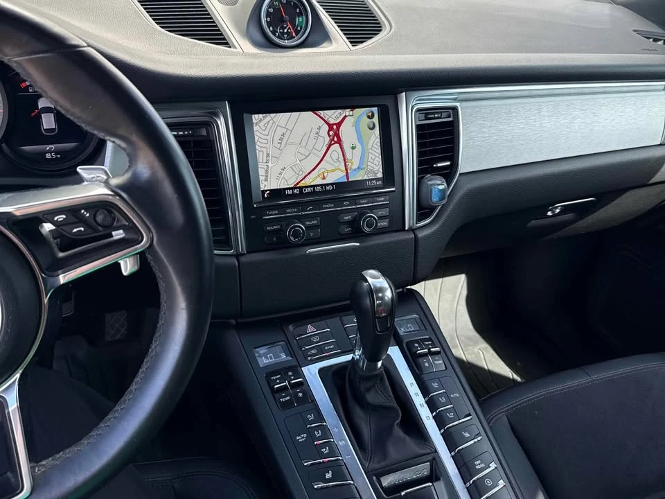 2015 Porsche 911 - Image 8 of 8