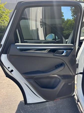 2015 Porsche Macan S - Image 9 of 21