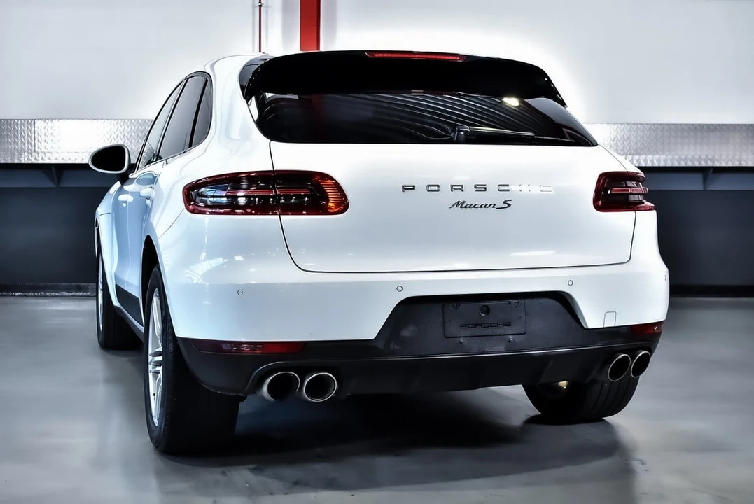 2015 Porsche Macan S - Image 20 of 30