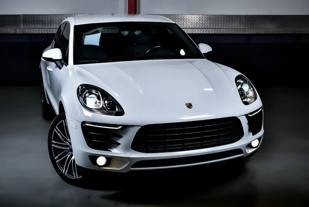 2015 Porsche Macan S - Image 7 of 30