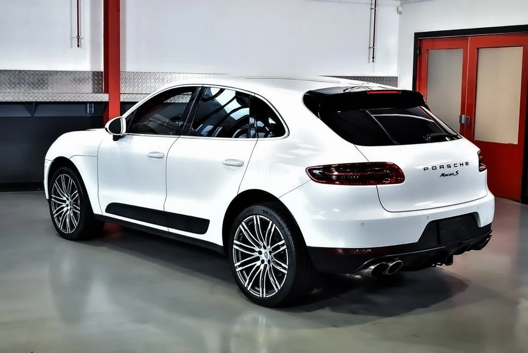 2015 Porsche Macan S - Image 22 of 30