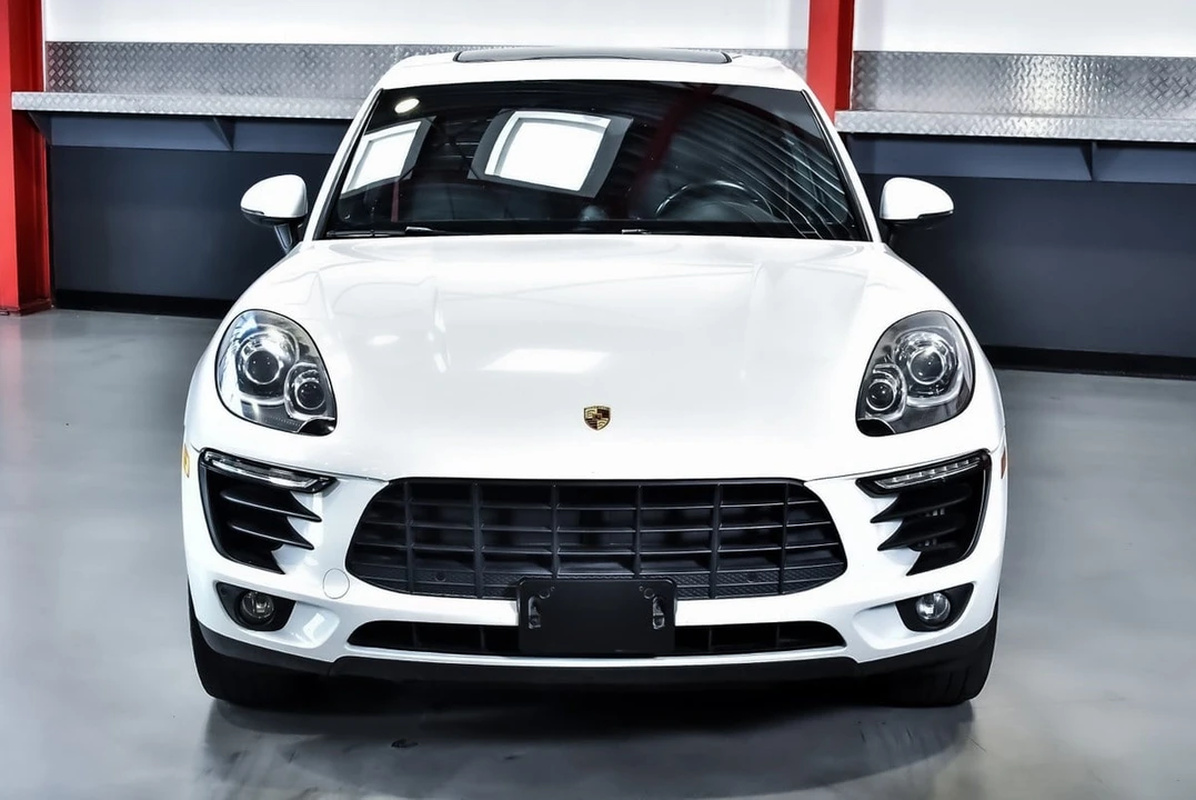 2015 Porsche Macan S - Image 2 of 30
