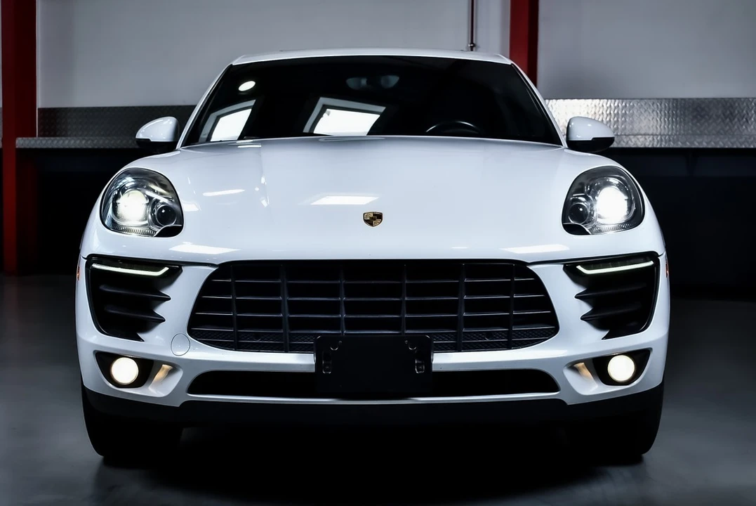 2015 Porsche Macan S - Image 4 of 31