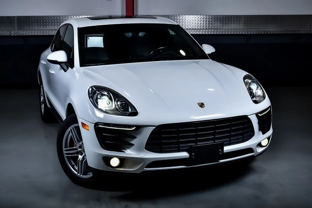 2015 Porsche Macan S - Image 7 of 31
