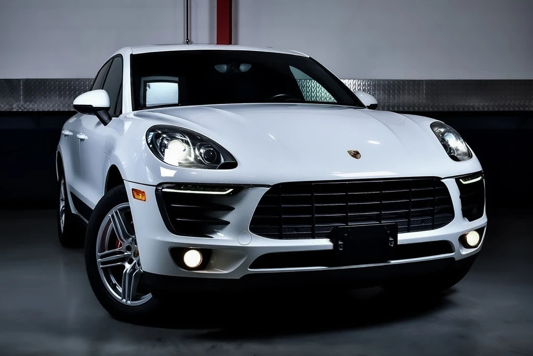 2015 Porsche Macan S - Image 8 of 31