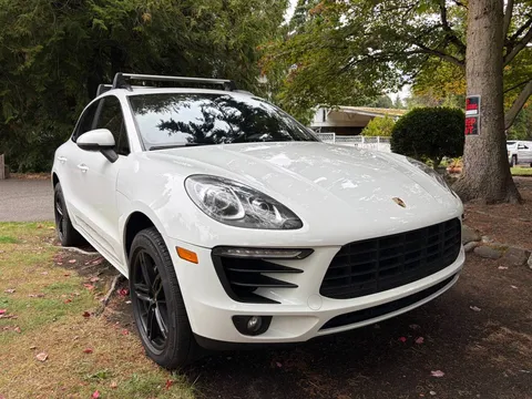 2015 Porsche Macan S