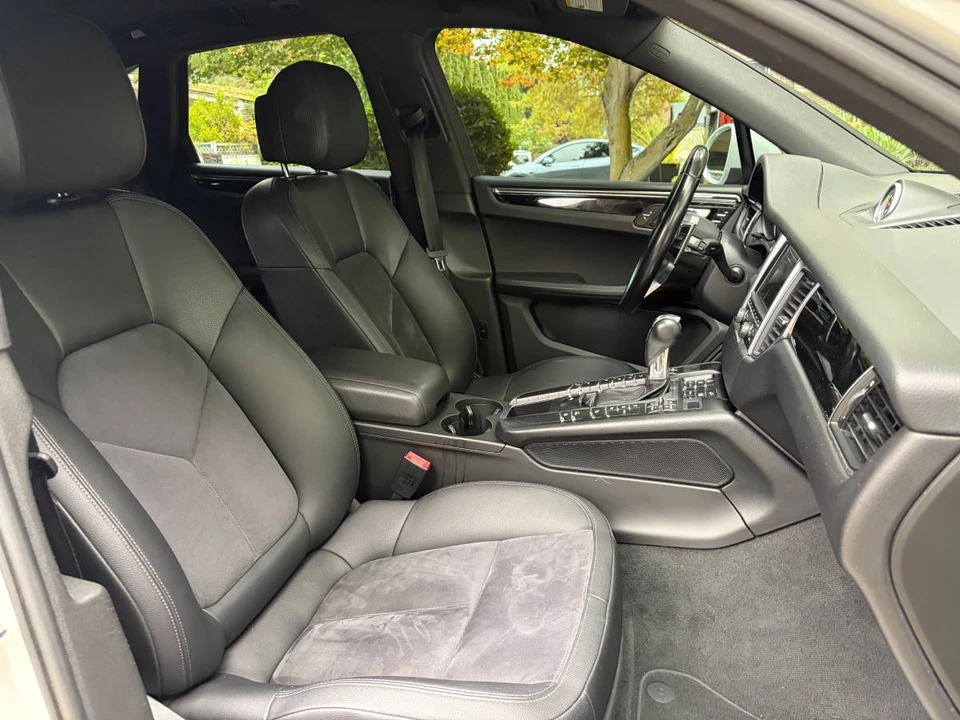 2015 Porsche Macan S - Image 11 of 19