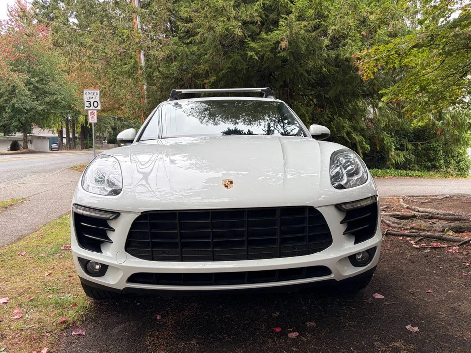 2015 Porsche Macan S - Image 2 of 19