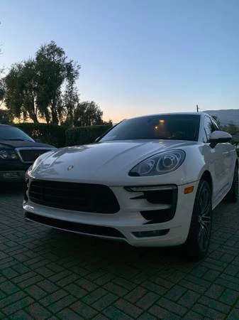 2015 Porsche Macan S - Image 2 of 9
