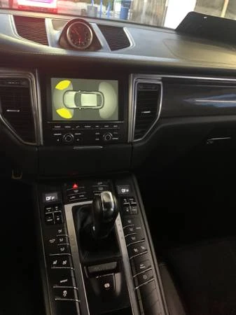 2015 Porsche Macan S - Image 8 of 9
