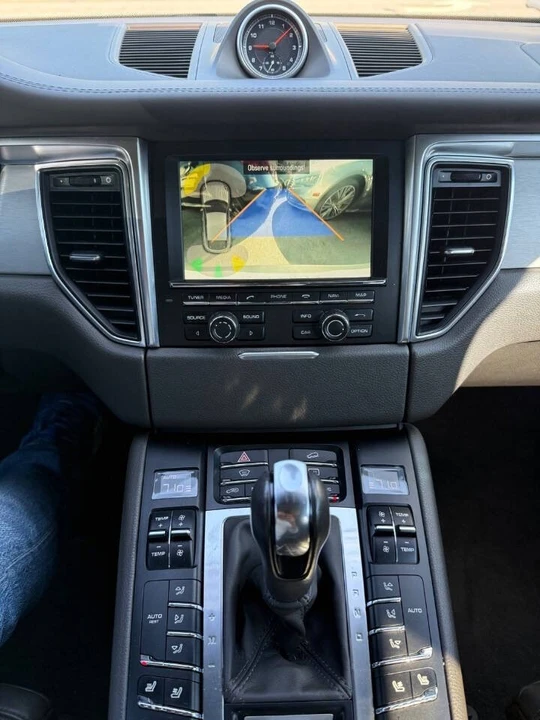 2015 Porsche Macan S - Image 11 of 27