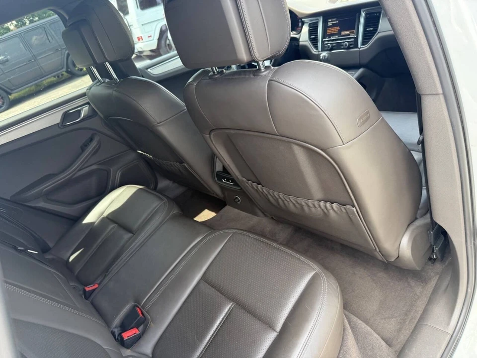 2015 Porsche Macan S - Image 24 of 27