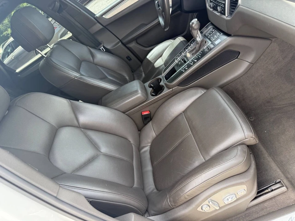 2015 Porsche Macan S - Image 22 of 27