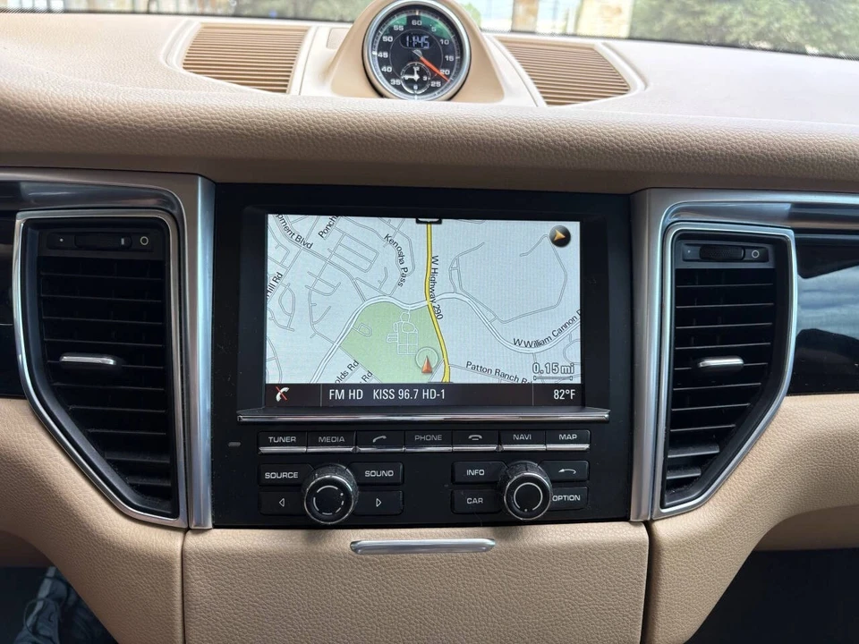 2015 Porsche Macan S - Image 11 of 18