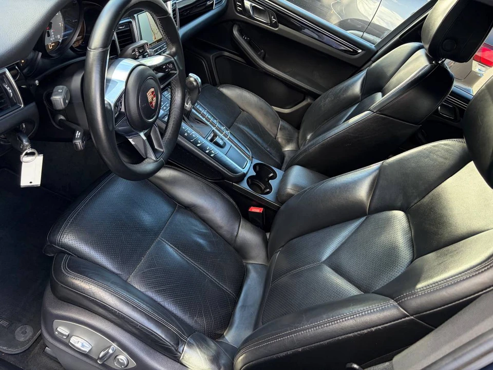2015 Porsche Macan S - Image 12 of 21