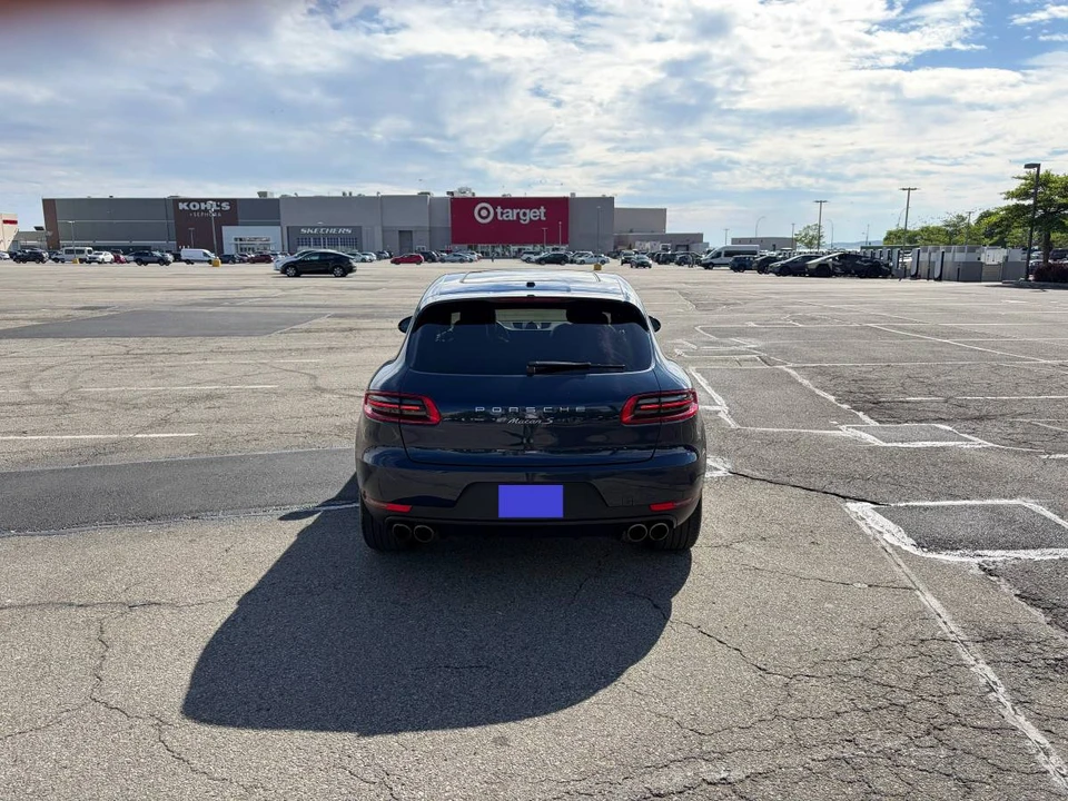 2015 Porsche Macan S - Image 9 of 21