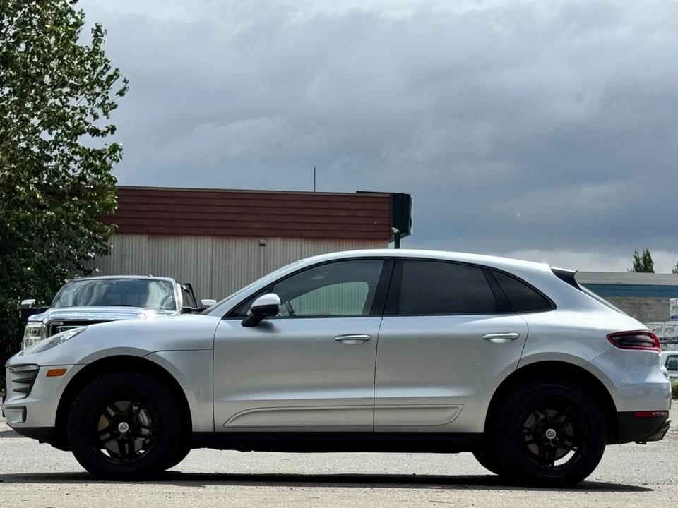 2015 Porsche Macan S - Image 2 of 16