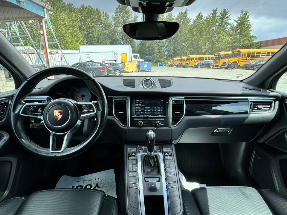 2015 Porsche Macan S - Image 12 of 16