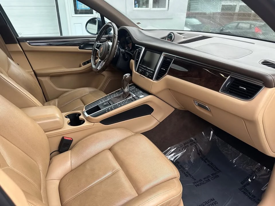 2015 Porsche Macan S - Image 14 of 20