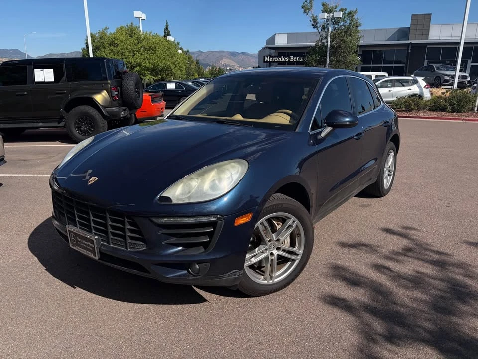 2015 Porsche Macan S - Image 2 of 9