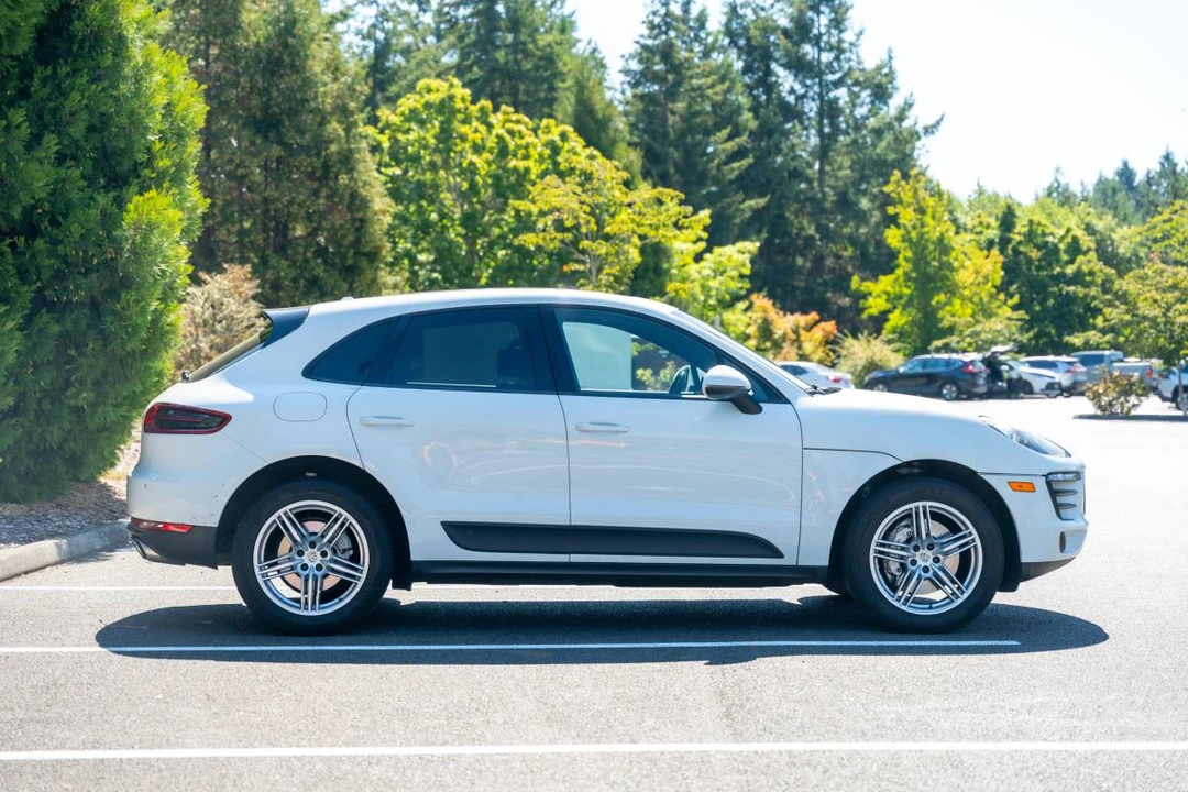 2015 Porsche Macan S - Image 5 of 24
