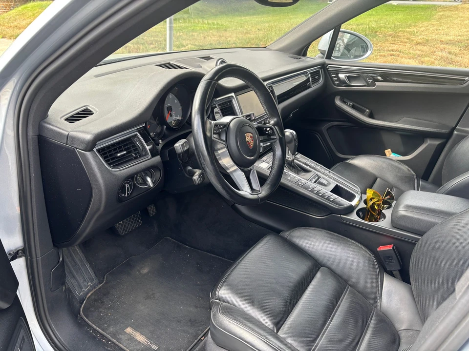 2015 Porsche Macan S - Image 3 of 9