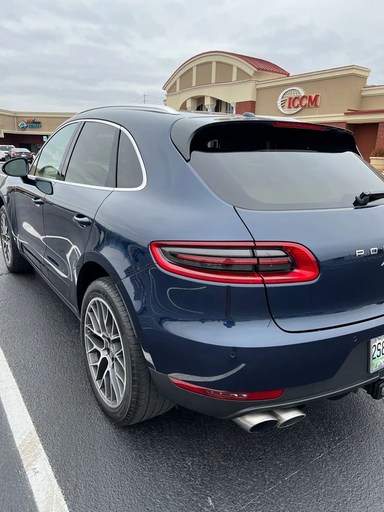 2015 Porsche Macan S - Image 25 of 31