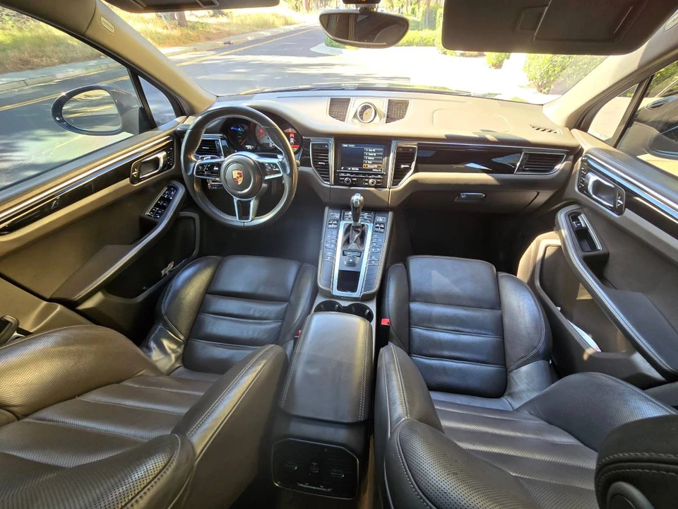 2015 Porsche Macan S - Image 10 of 12