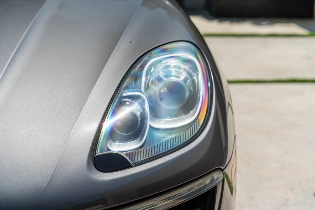 2015 Porsche Macan S - Image 11 of 24