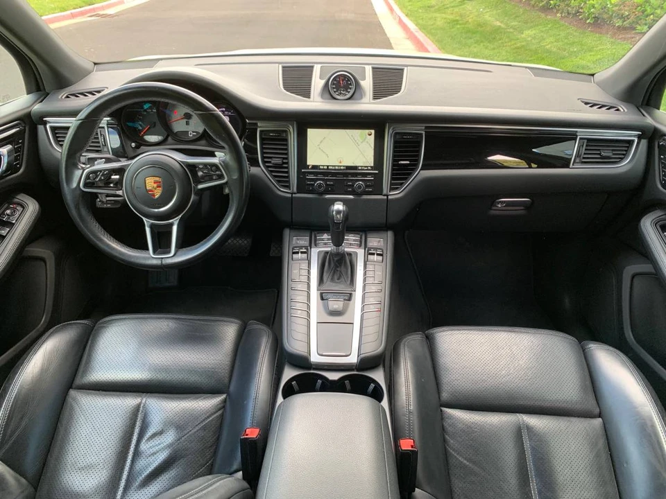 2015 Porsche Macan S - Image 10 of 17