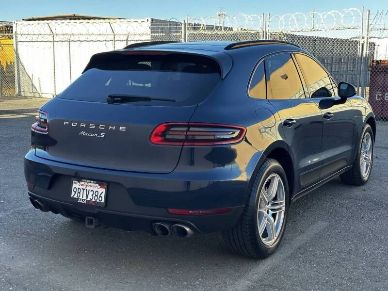 2015 Porsche Macan S - Image 2 of 7