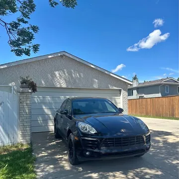 2015 Porsche Macan S