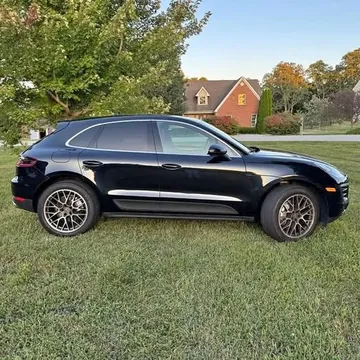 2015 Porsche Macan S