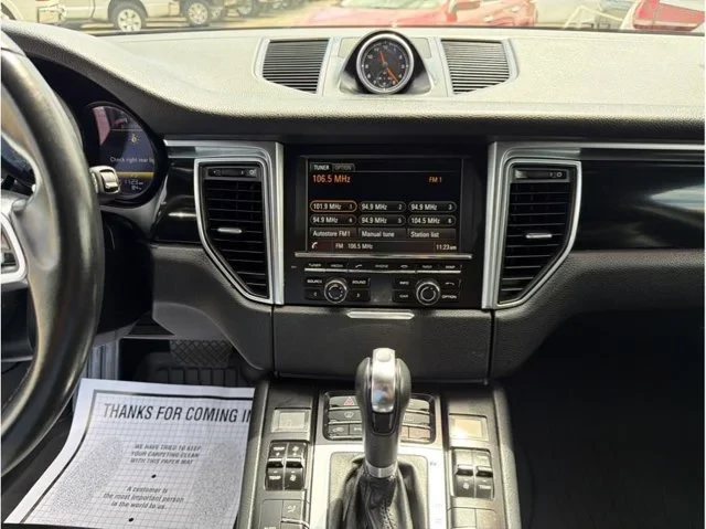 2015 Porsche Macan S - Image 13 of 15