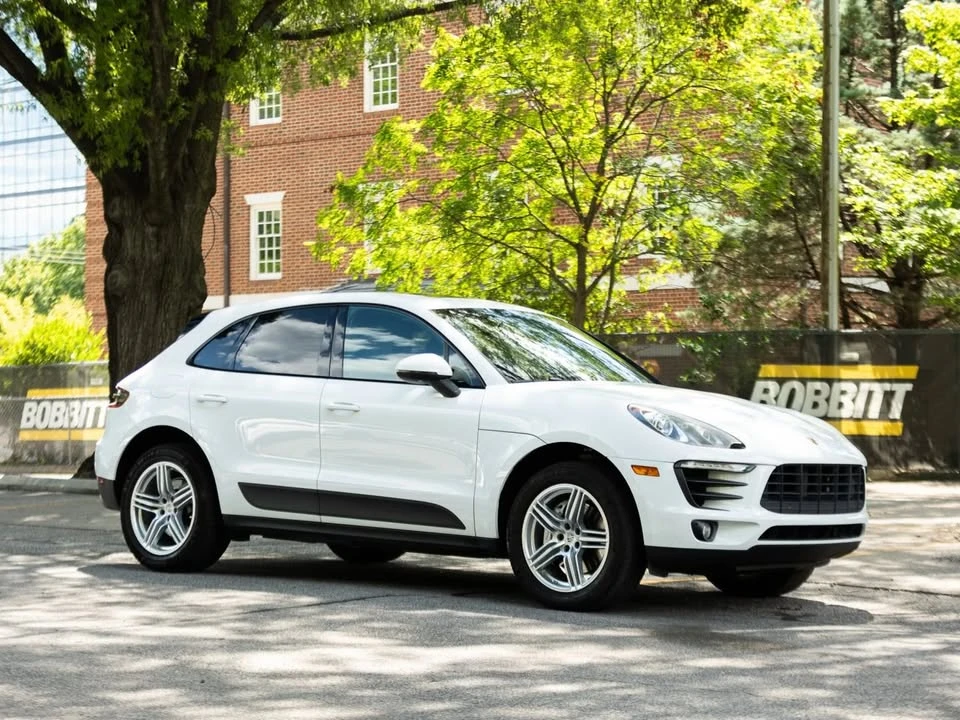 2015 Porsche Macan S - Image 2 of 16