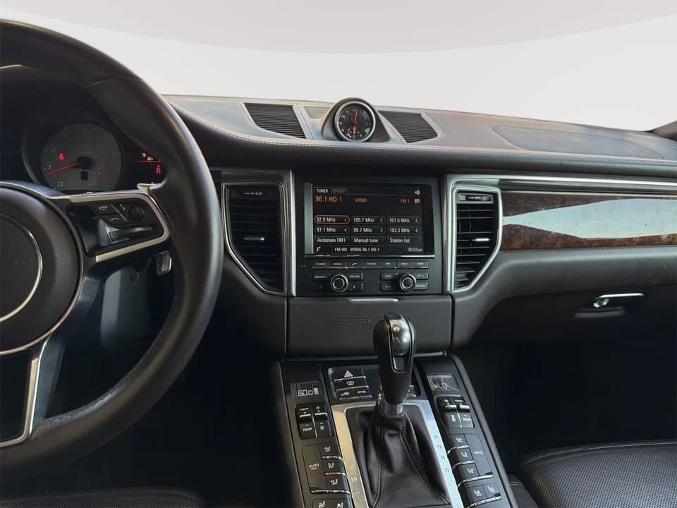 2015 Porsche Macan S - Image 6 of 7