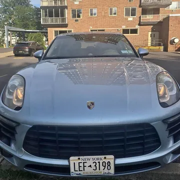 2015 Porsche Macan S