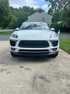 2015 Porsche Macan S