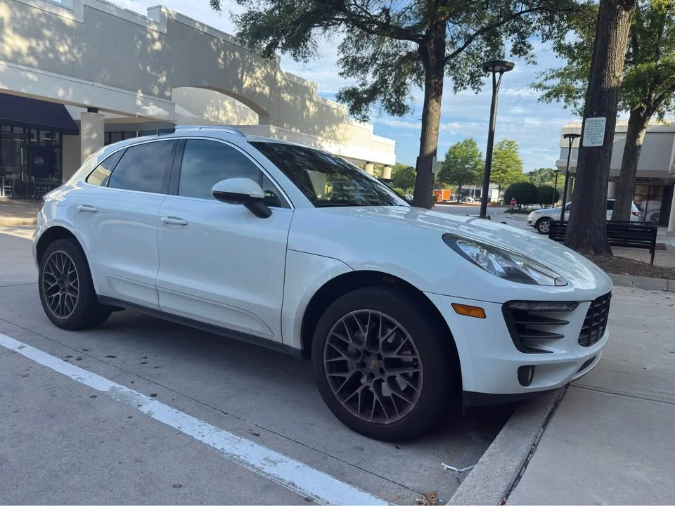 2015 Porsche Macan S - Image 2 of 4