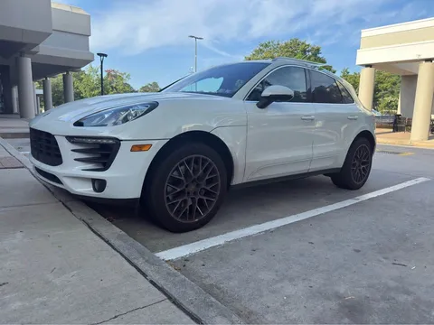 2015 Porsche Macan S