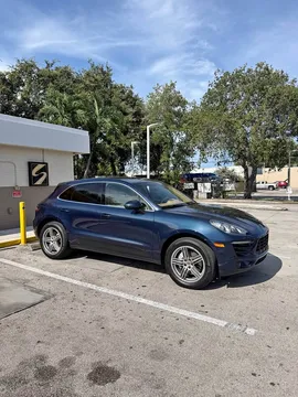2015 Porsche Macan S